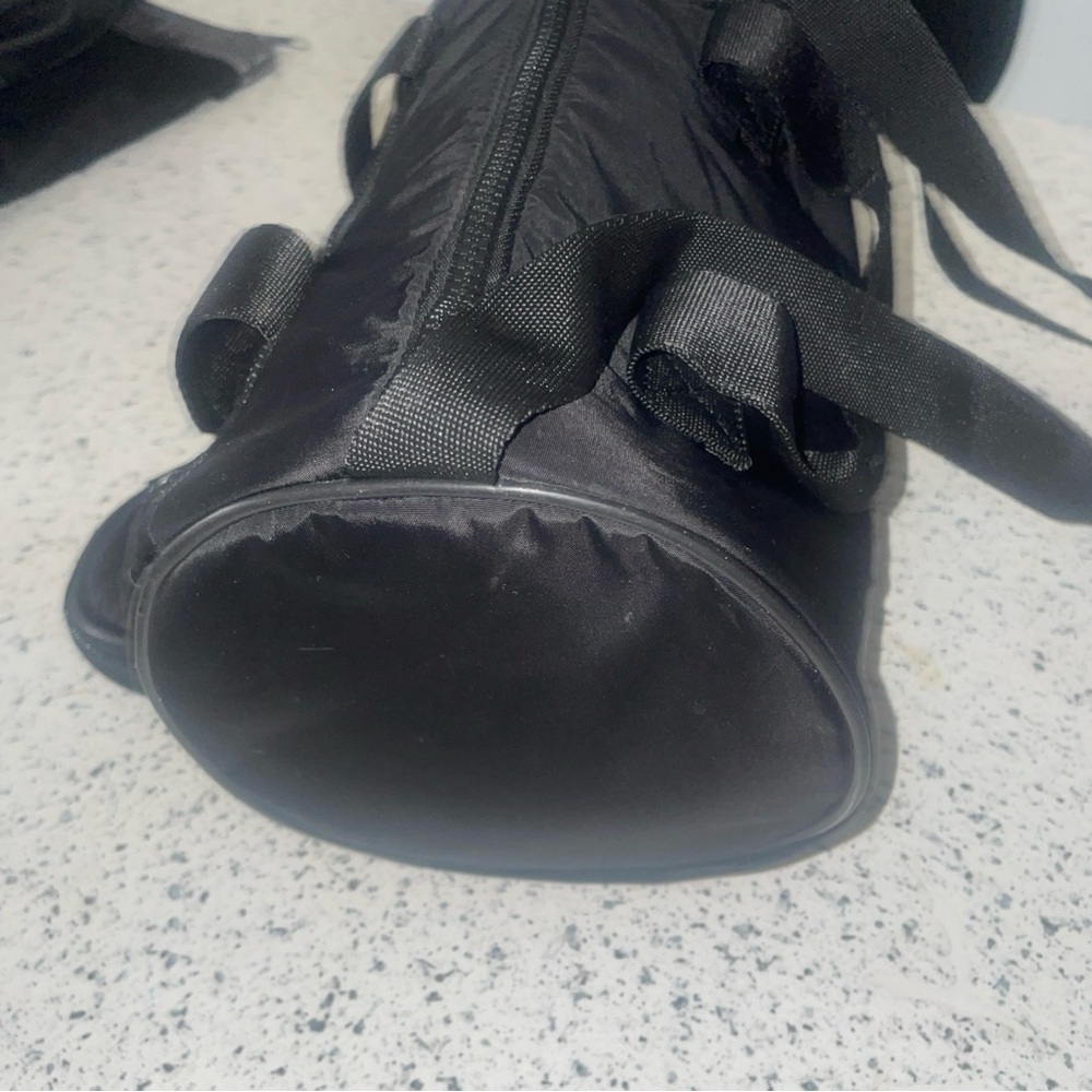 Stylish Reebok gym bag - Picture 5 of 16